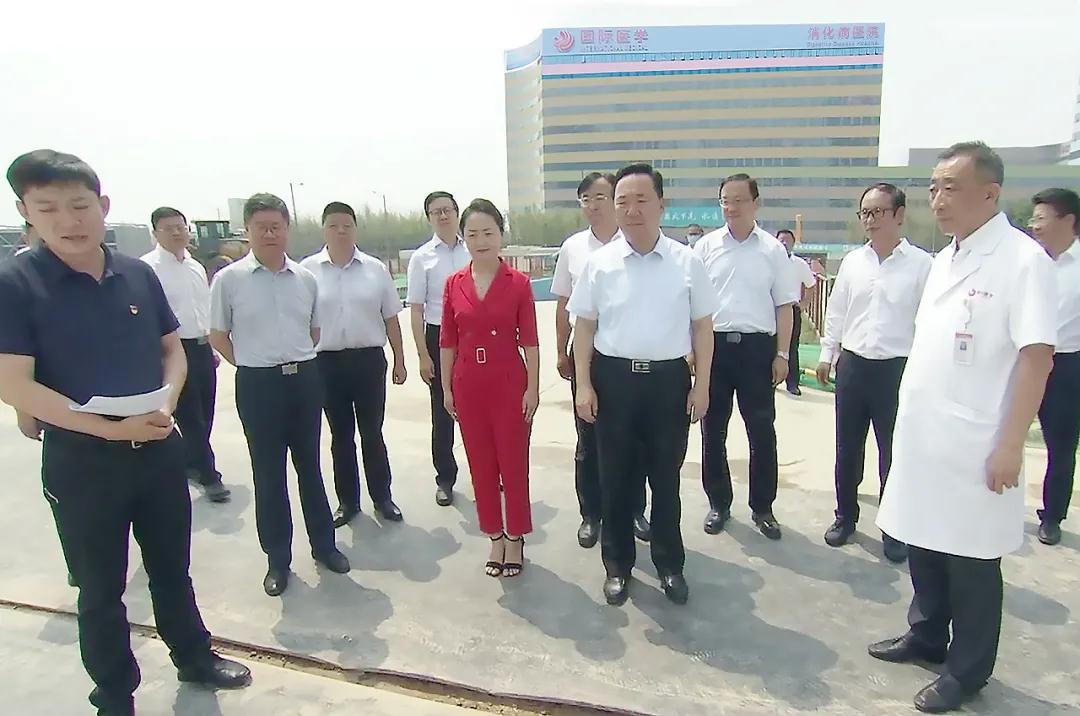 省委常委、市委書記王浩親臨西安國際醫(yī)學(xué)中心醫(yī)院檢查指導(dǎo)健康西安建設(shè)工作