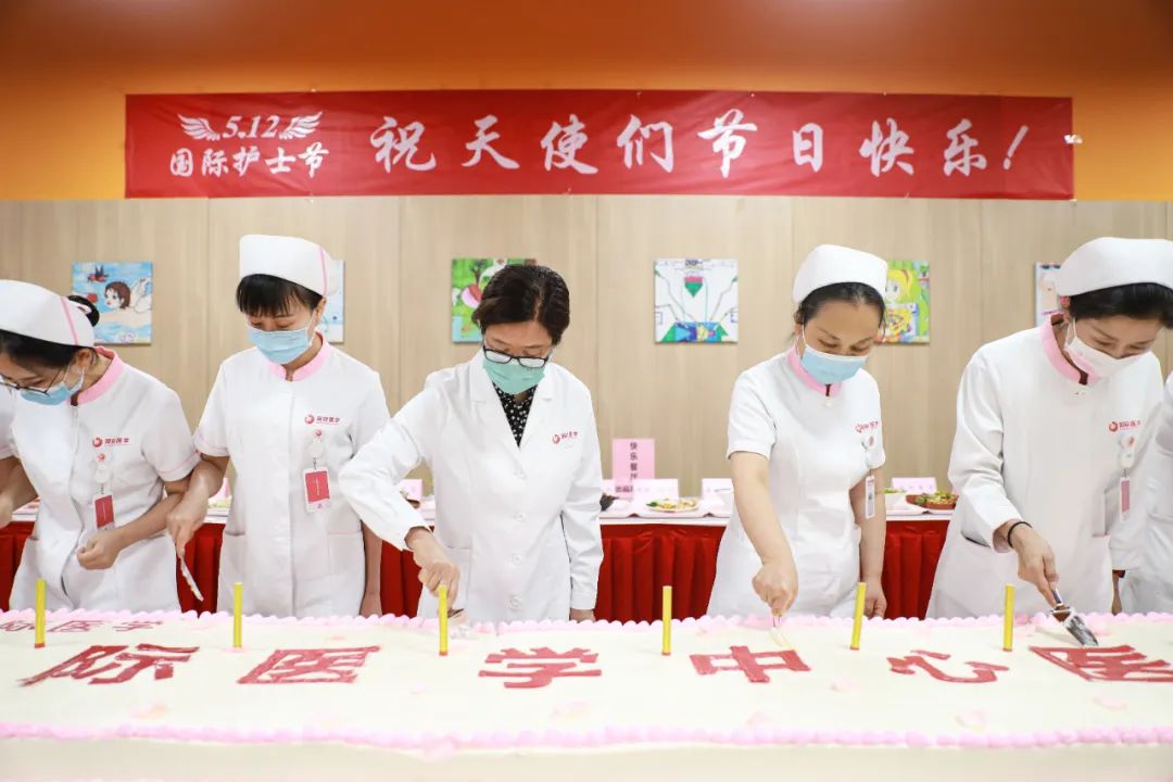 5·12國際護(hù)士節(jié)系列活動之三|今天，讓所有鮮花為她們綻放！