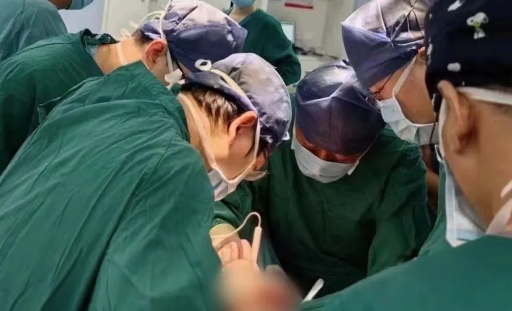 突破氣管外科極限！硬核技術(shù)讓患者重獲新生