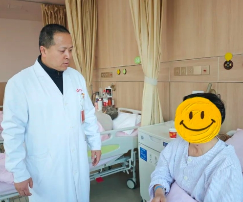 視力模糊、頭暈頭痛？專家：這項(xiàng)顱內(nèi)腫瘤檢查必不可少